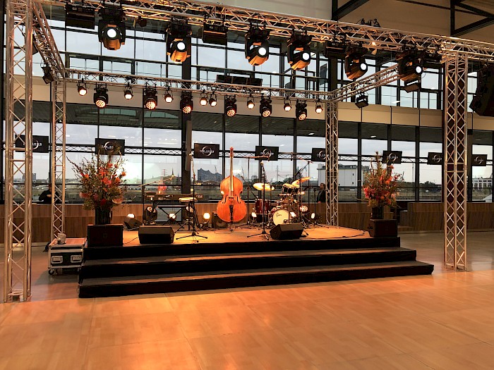 Rent our Cruise Centre Steinwerder as Event Location